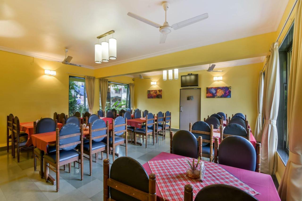 Oyo 807 Hotel Gopika International Goa ภายนอก รูปภาพ